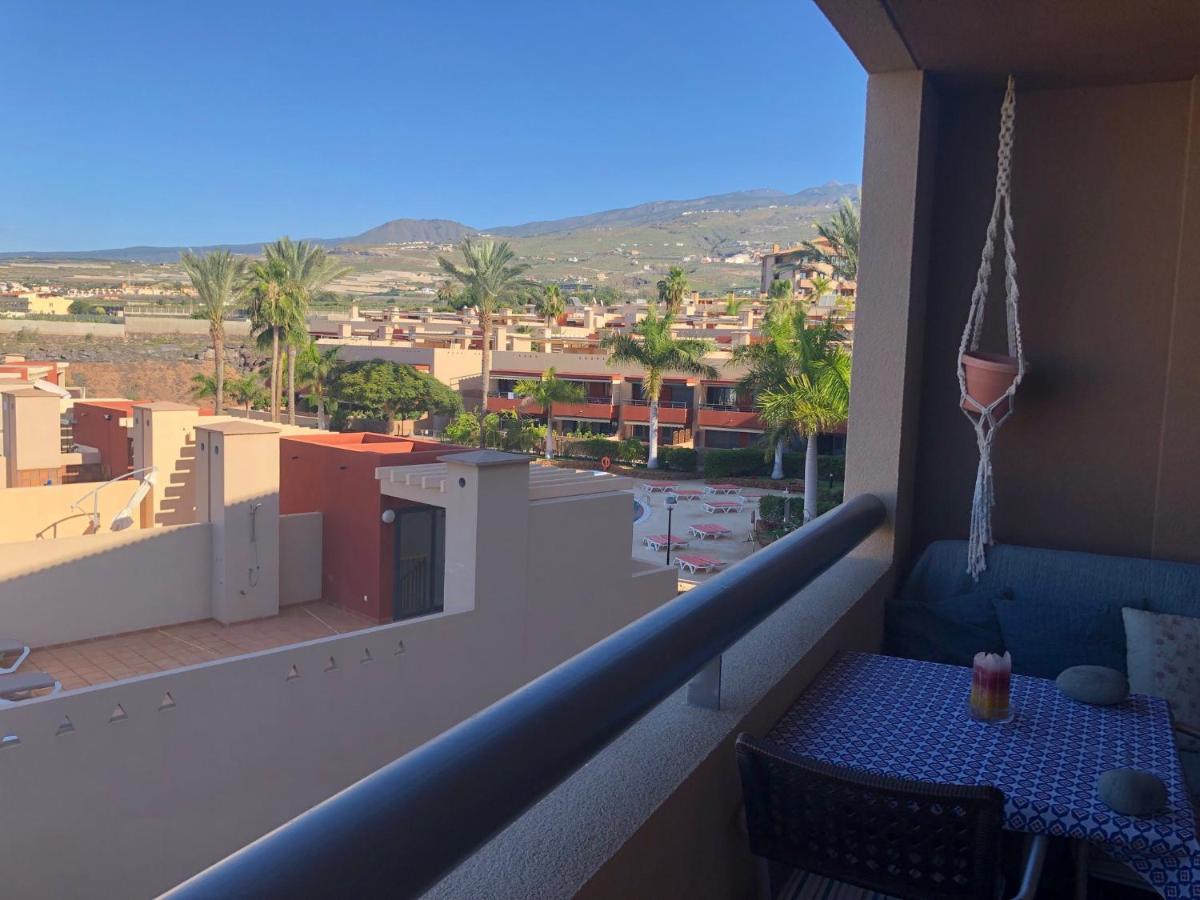 2 Bedroom With Parking, Wifi, Views & Heated Pool Playa Paraiso  Esterno foto