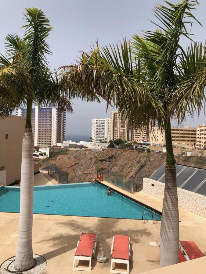 2 Bedroom With Parking, Wifi, Views & Heated Pool Playa Paraiso  Esterno foto